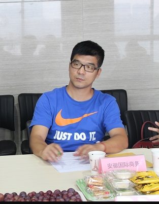 顧凡.jpg